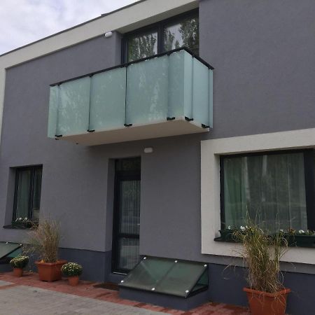 Apartmanhotel Baraton*** Balatonfured Luaran gambar