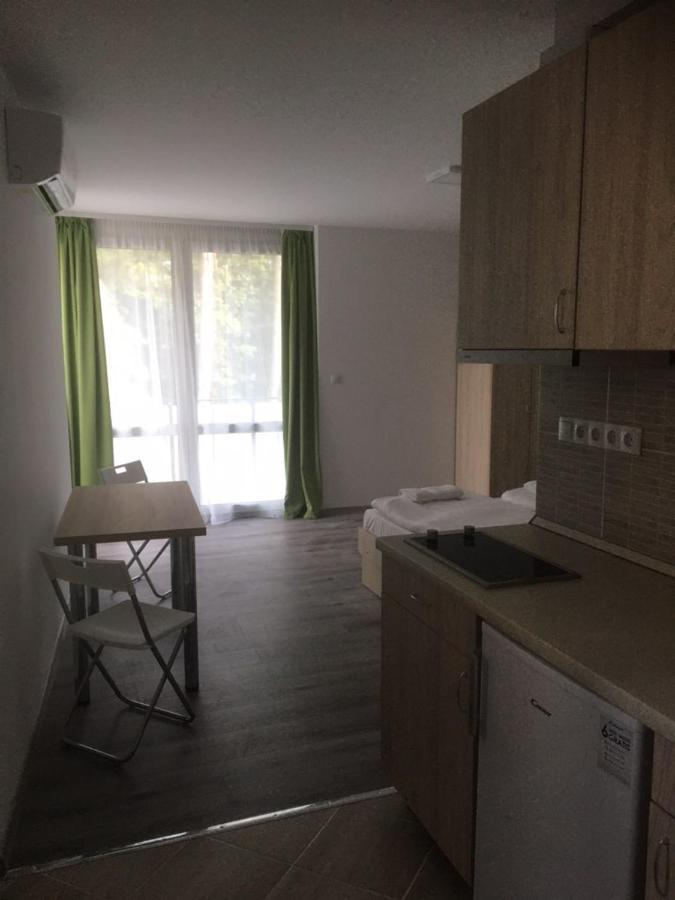 Apartmanhotel Baraton*** Balatonfured Luaran gambar